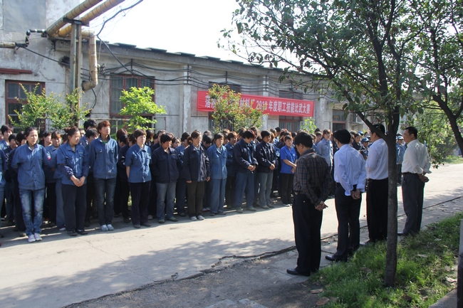 落陵支护材料厂：举办2013年度职工技能比武大赛