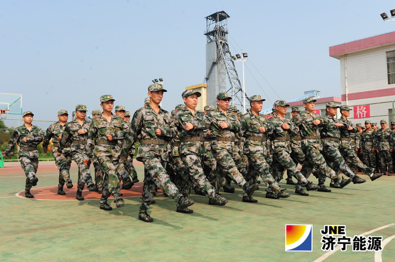 济宁能源民兵应急连集中训练活动结束