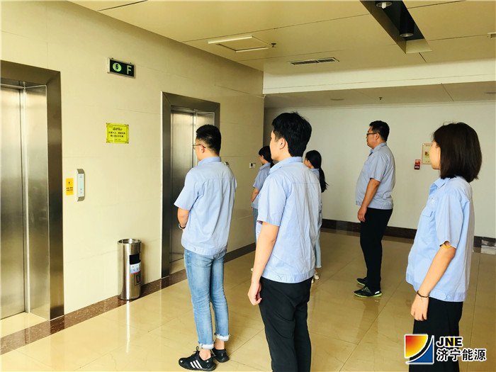 1567483661964729.jpg 安居煤矿用四招让“无形的文明”有形化2_副本.jpg