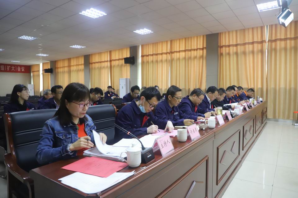 1603857925271342.jpg 评委.jpg