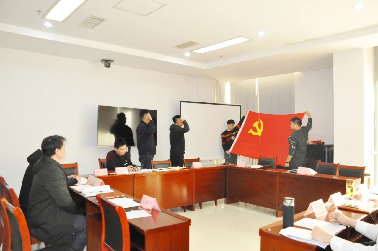 花园煤矿：现场模拟发展党员程序 提升党务工作水平.jpg