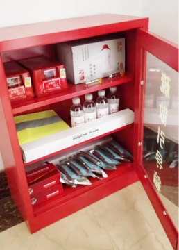 安居煤矿“消防疏散引导箱”上岗