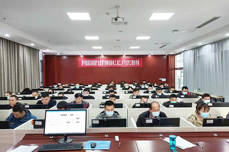 1638241053177418.jpg 致远教育:集团公司第一批“金蓝领”技师企业自主评价工作在致远教育顺利完成 (2).jpg