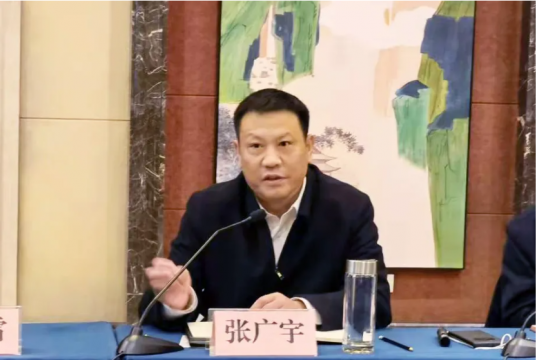 张广宇带队到微山县对接推进济宁港航新能源船舶制造基地项目