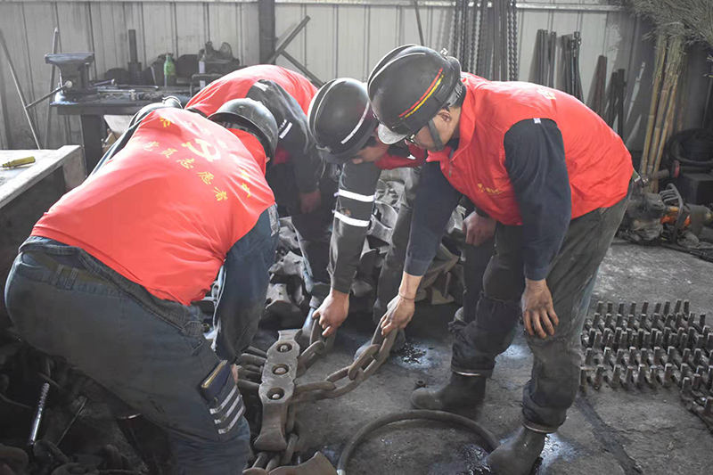 1649211827374629.jpg 2022.3.7桥煤矿:废旧再利用 “淘宝”在行动(卓曼丽 秦士卫) (1).jpg