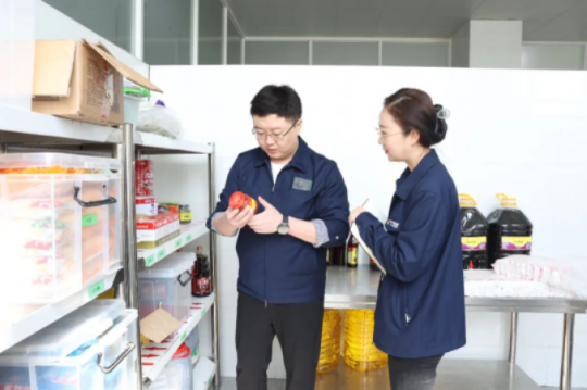 全面排查隐患！致远教育保障“舌尖上的安全”