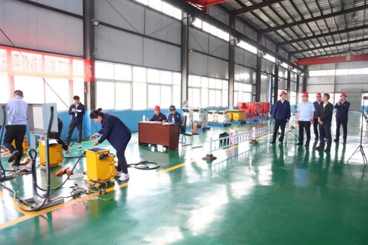 济宁能源集团组织开展2025年技师技能等级认定考试