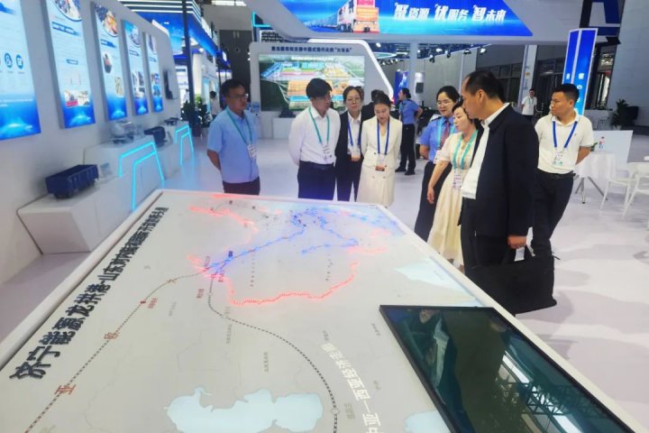 龙拱港亮相第九届丝绸之路国际博览会