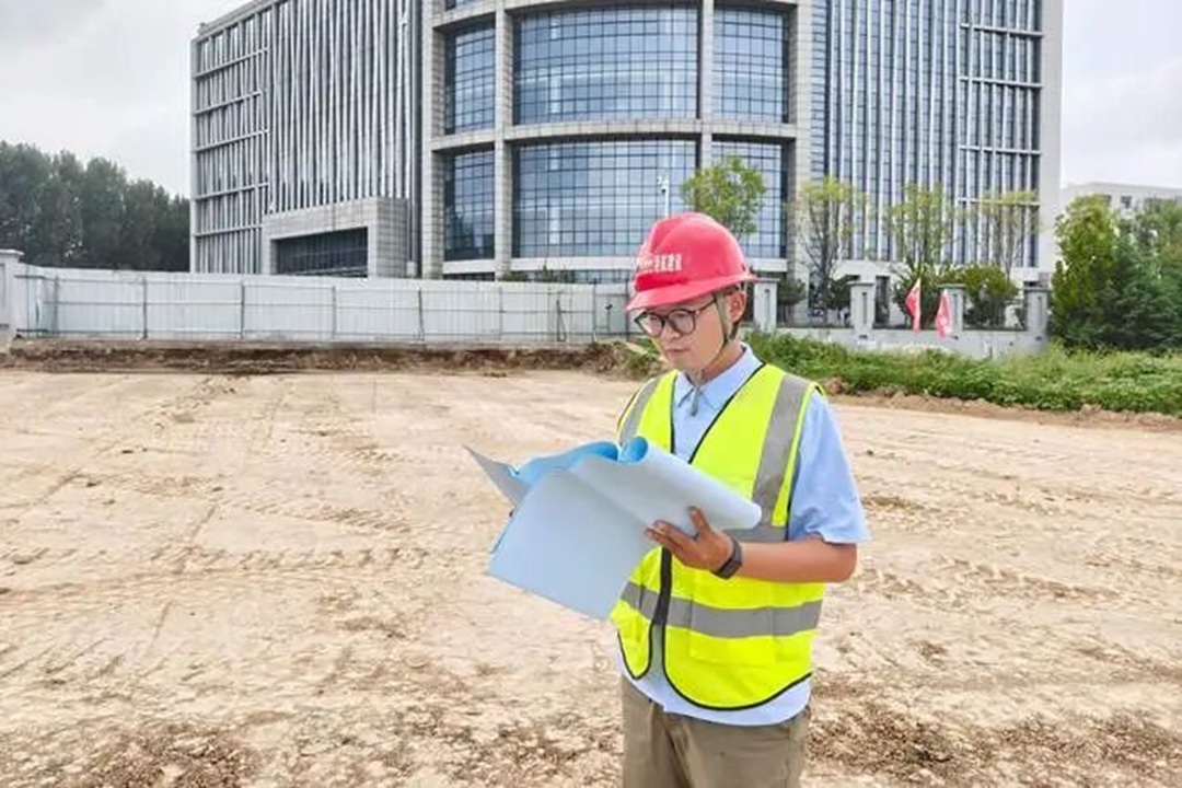 1759906600526709.jpg 01.jpg